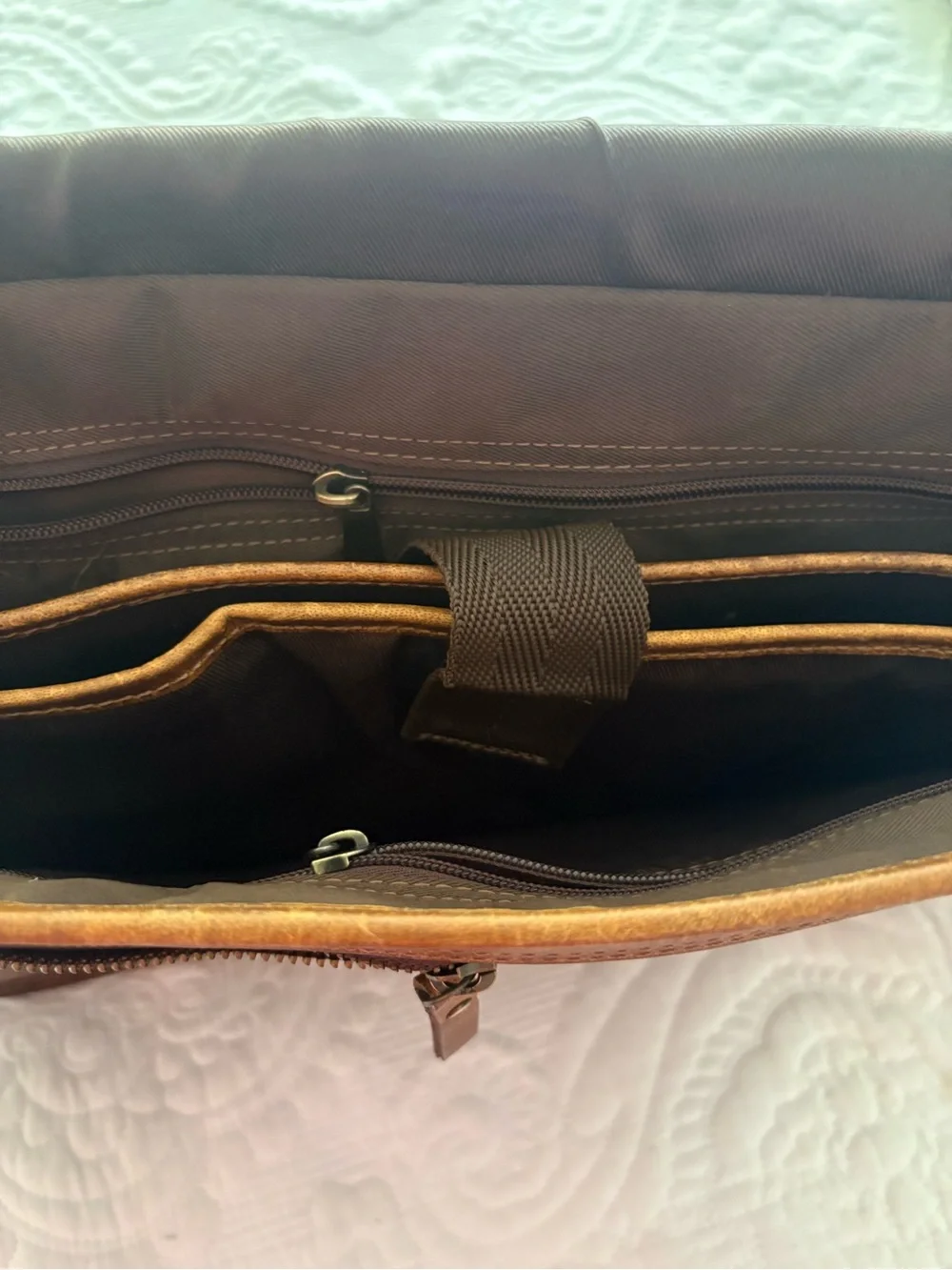 Rustic Town Vintage Distressed Leather Messenger Bag Laptop Briefcase  Brown